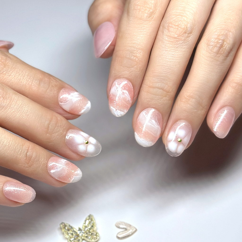 Short Oval Hand-Painted Press-On Nails | Pink Glitter with White Floral Design | Reusable 30pcs Kit, 15 Sizes