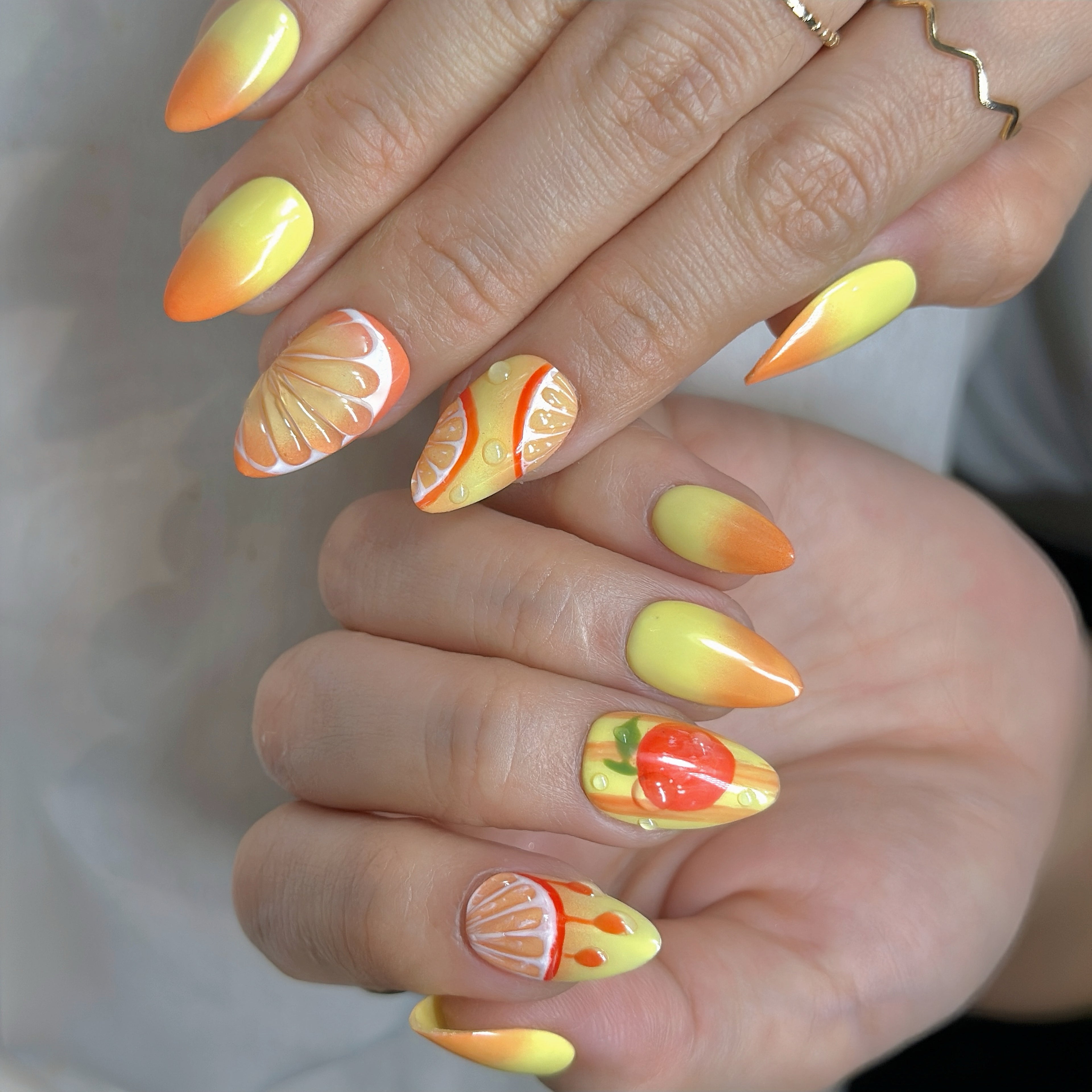 Zesty Slay 🍊 | Juicy 3D Orange & Citrus Ombré  | Short Almond –  30-Piece 15 sizes Reusable Set