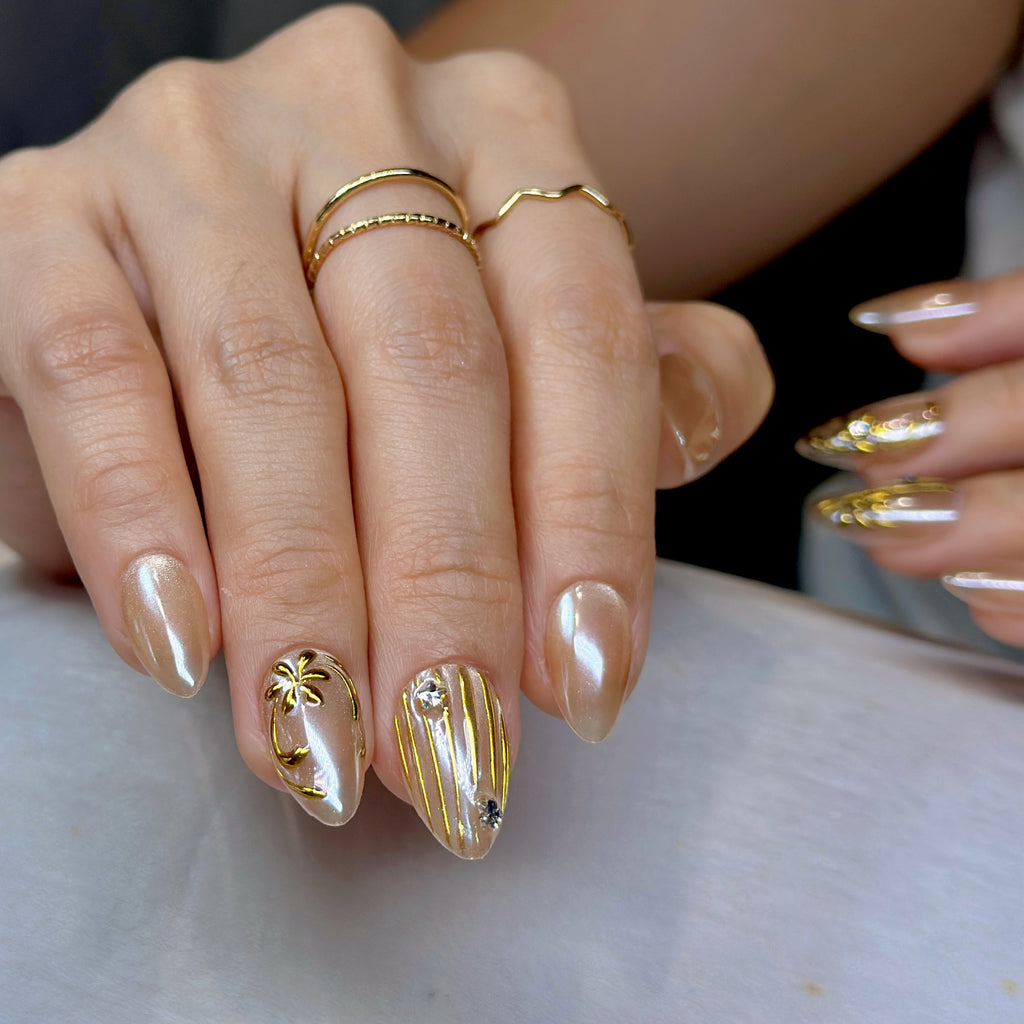 Press-On Gel Nails Glazed Pearl Fantasy ✨ | Chrome Cat-Eye with 3D Liquid Gold Accents | Short Almond –  30-Piece 15 sizes Reusable Set