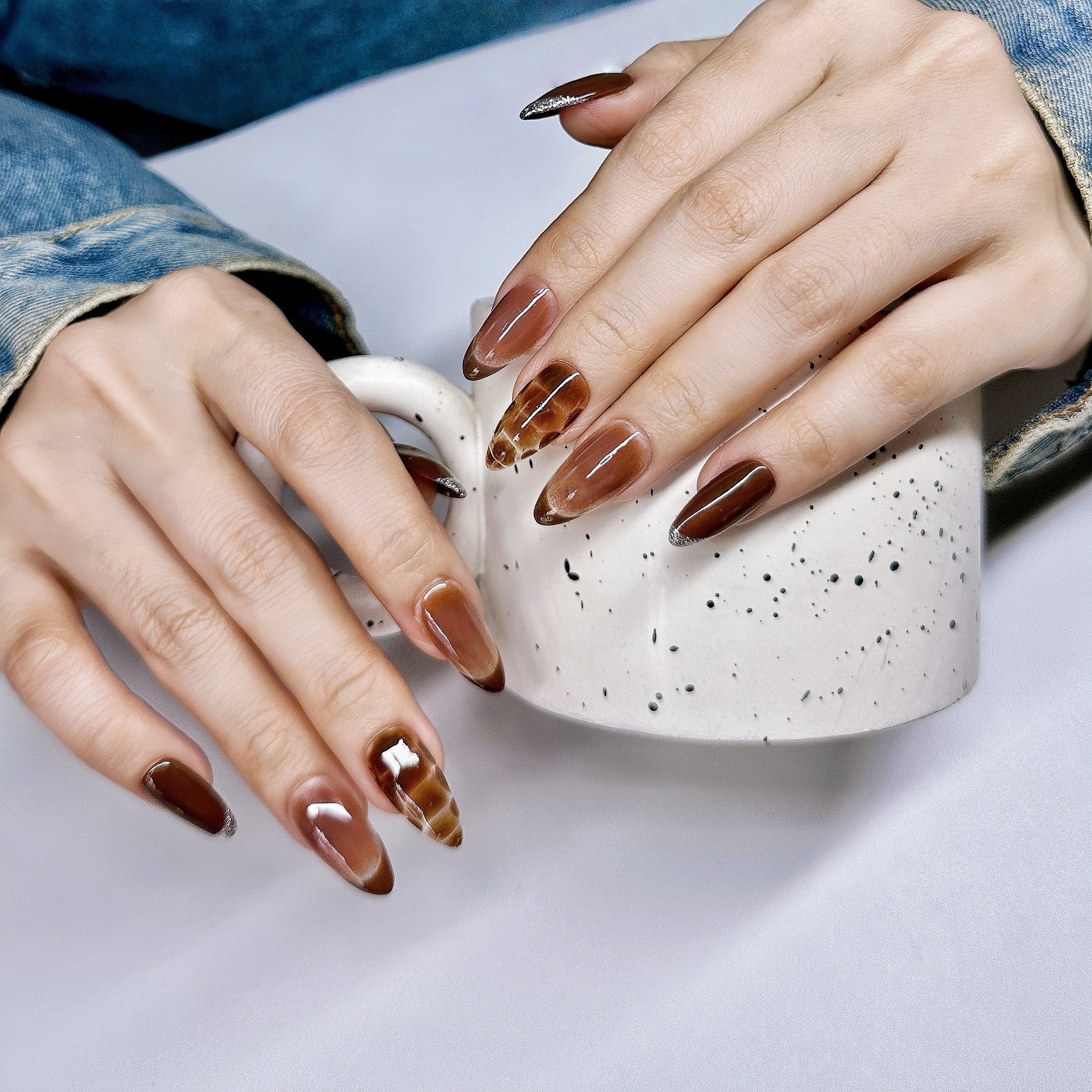 Press-On Gel Nails Brown Medium Almond – Hand-Painted Silver Glitter Tips, 30-Piece Reusable Set