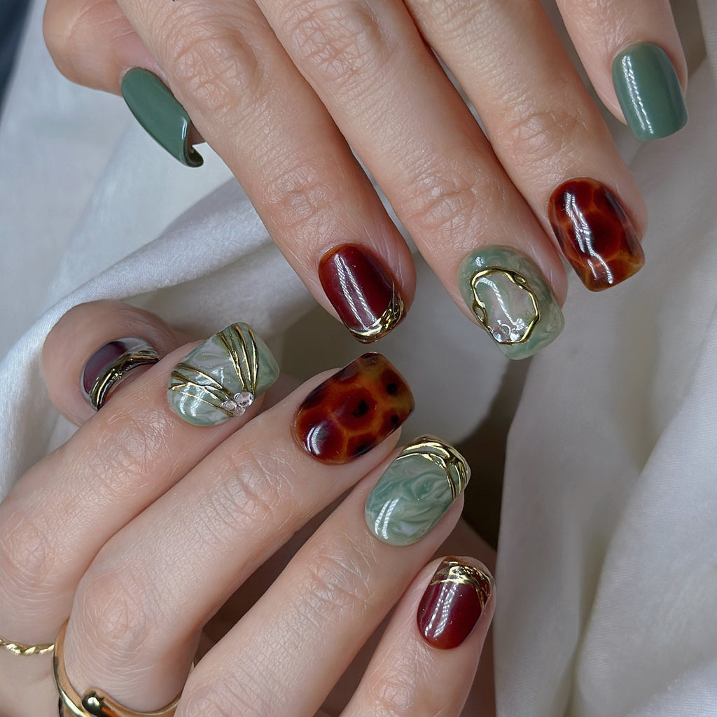 Verdant Relic Press-On Nails – Short Square | Green Marble, Tortoiseshell & Gold Accent | Hand-Painted Gel Reusable Set, 30 Nails, 15 Sizes