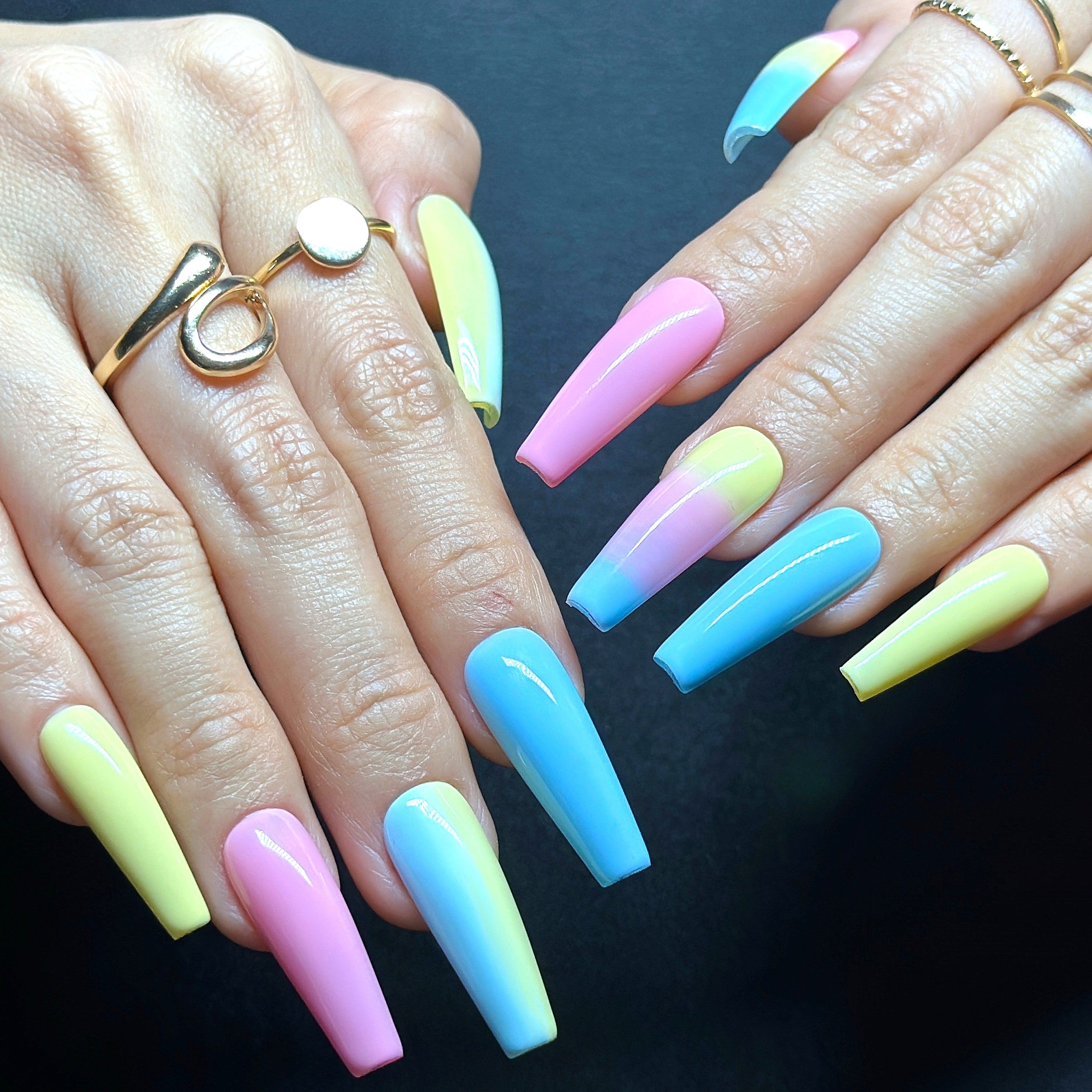 Long Coffin Hand-Painted Press-On Nails | Luxury Pastel Pop-Art Design | Reusable 20pcs Kit