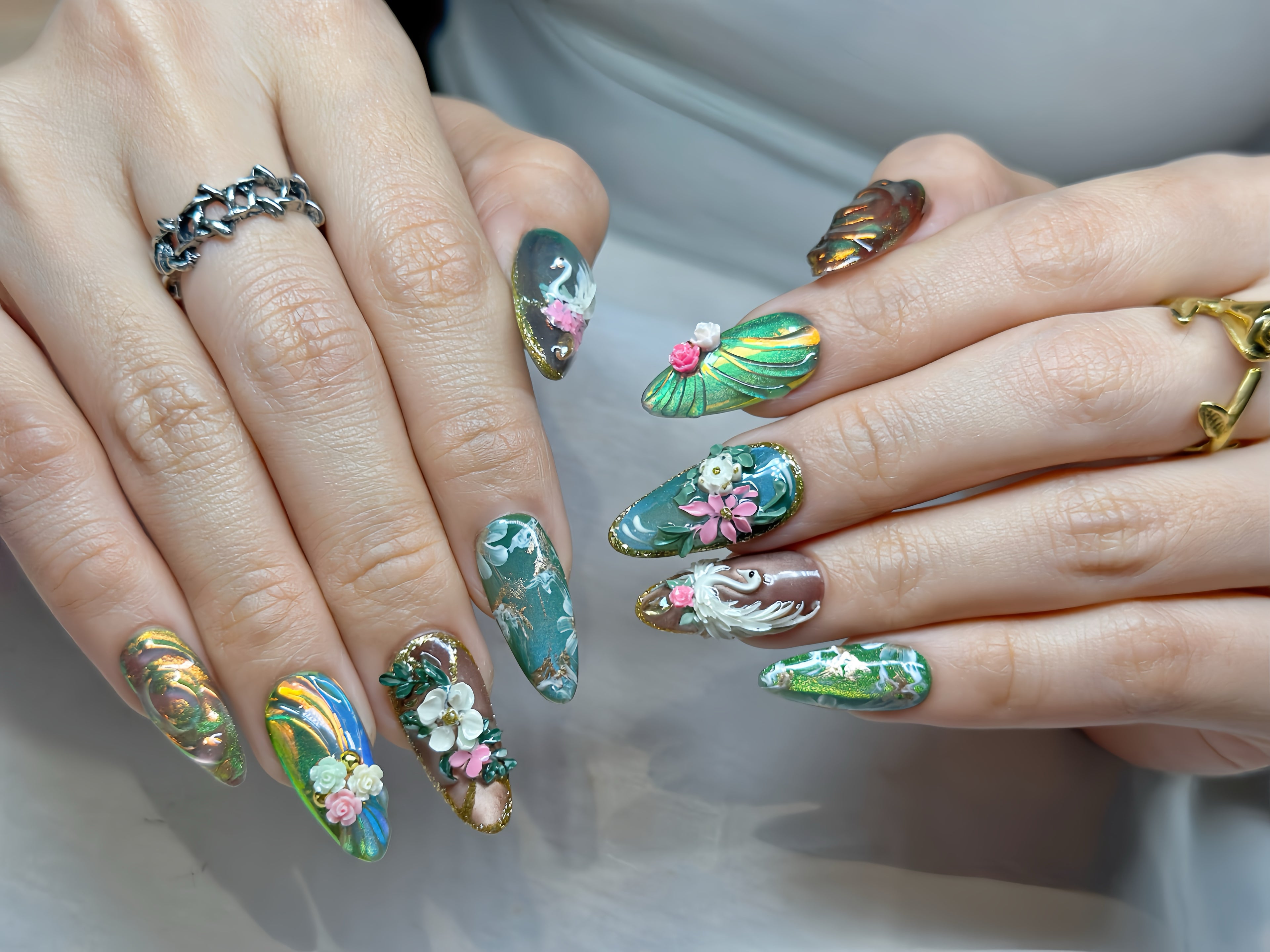 Swan Garden Press-On Nails – Medium Almond Green Chrome Set, 3D Floral & Swan Design, Luxury Nature-Inspired Glossy Nails |  Reusable 20pcs Kit