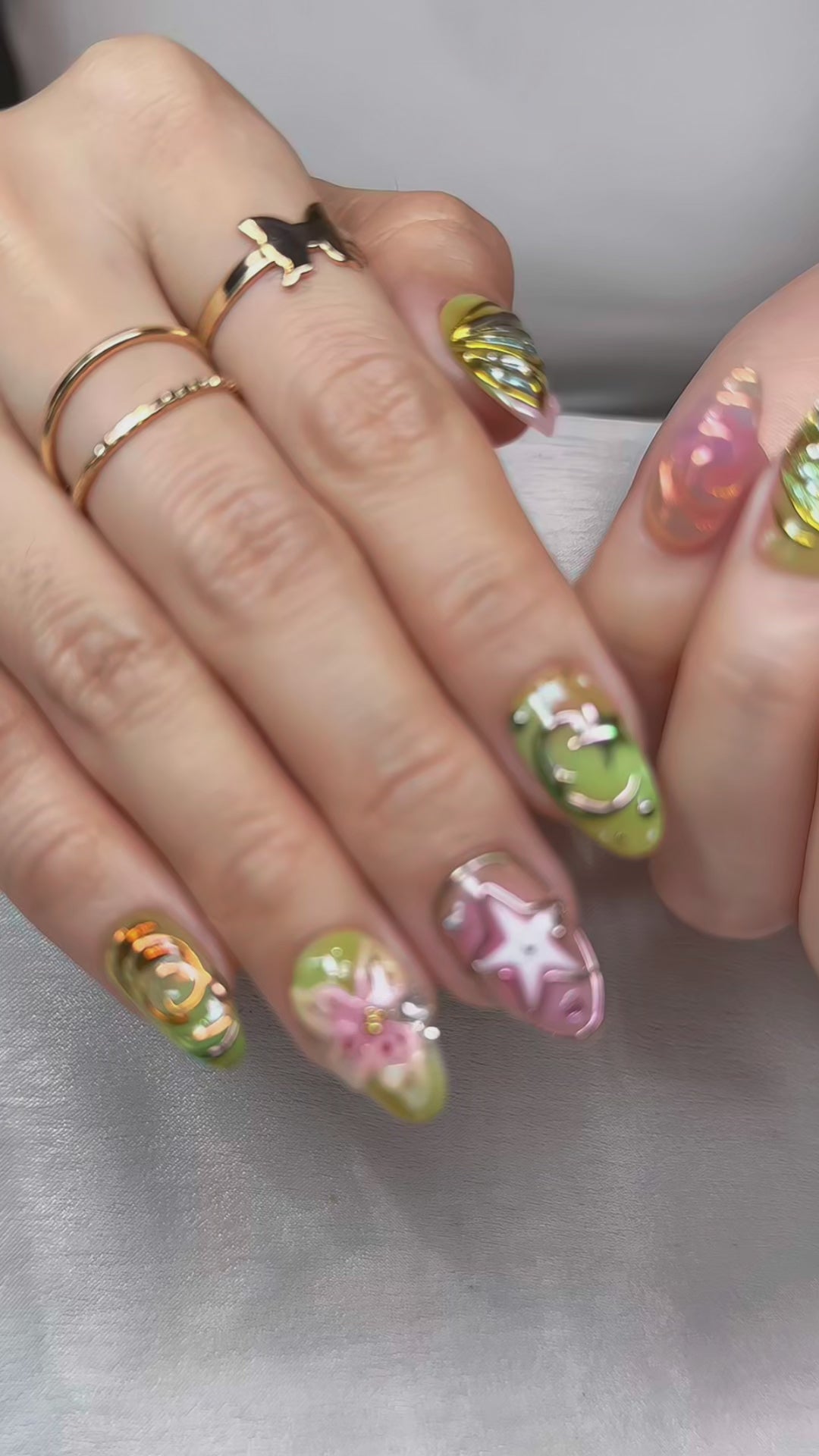 Fairy Glow Pop – Short Almond Press-On Nails ✨🌸 | 3D Gel Art, Gold Chrome Details |  Reusable 20pcs Kit